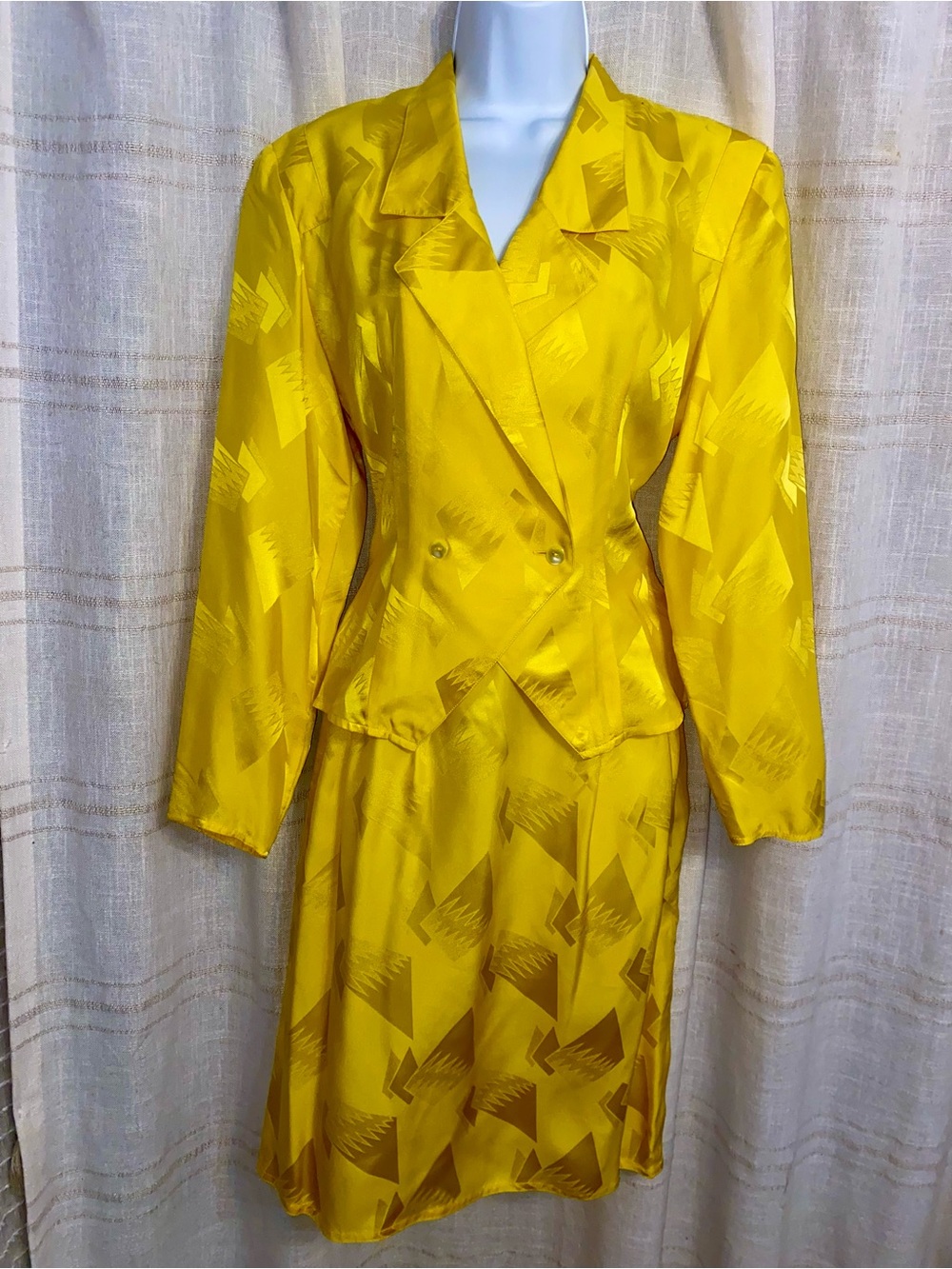 VTG Pat Argenti 100% Silk Skirt Suit Yellow Geometric Jacquard 80s Designer